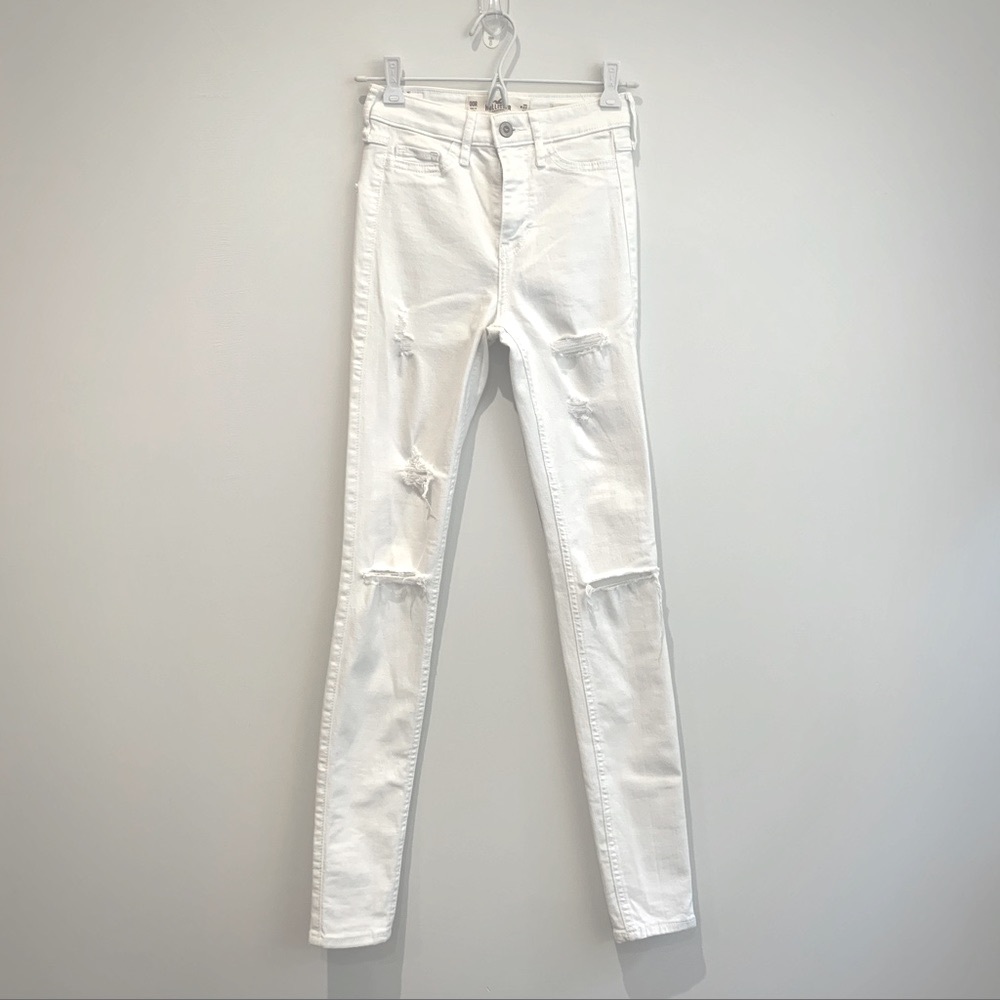 Hollister white skinny jeans - size 00R